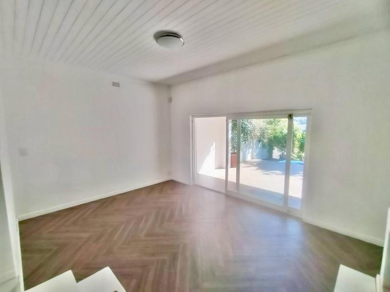 To Let 3 Bedroom Property for Rent in Hout Bay Western Cape